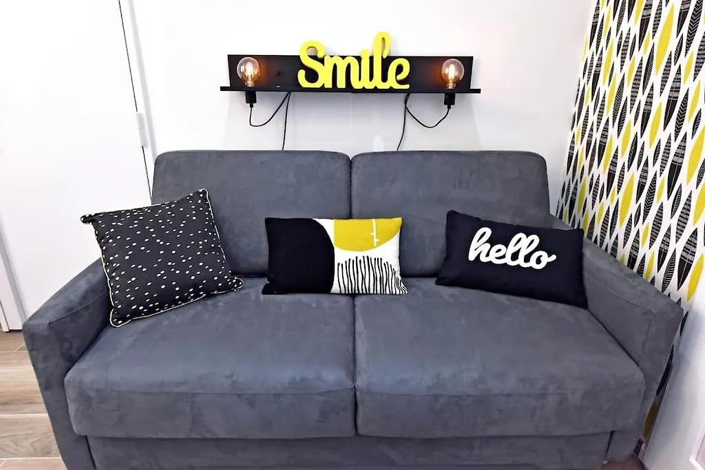 Cosy Lemonade In Bastille * Παρίσι